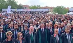 Avukatlardan Ankara'da Güçlü Bir Savunma Mitingi