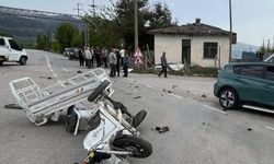Erbaa’da Tarım Aracı Pat Pat İle Otomobil Çarpıştı: 2 Yaralı