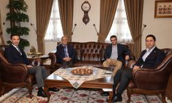 Başkan Yazıcıoğlu'na Amcası'ndan Anlamlı Ziyaret