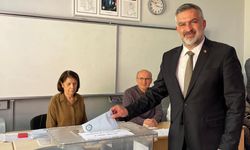 Niksar'da Ak Parti Belediye Başkan Adayı Semih Tepebaşı Kazandı