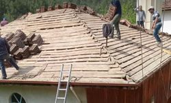 Erbaa Narlıdere Köyü Cami'sinde Çatı Çalışmaları Başladı