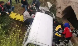Otomobil Menfeze Düştü: 1 Ölü, 3 Yaralı
