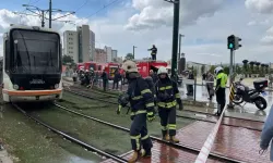 Gaziantep’te Tramvaya Yıldırım Düştü