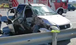 TEM Otoyolu'nda İki Otomobil Çarpıştı: 3 Yaralı