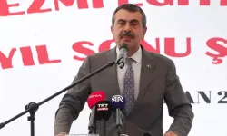 Bakan Tekin: Çocuklarımızın Üzerindeki Bilgi Yükünü Almak İçin Müfredatı Değiştirdik