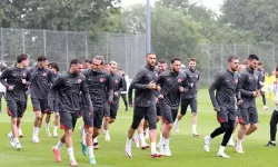 A Milli Futbol Takımı, Almanya'da Taraftara Açık İdmanla Hazırlıklarını Sürdürdü