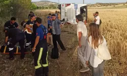 Denizli'de Yolcu Otobüsü Devrildi: 12 Yaralı