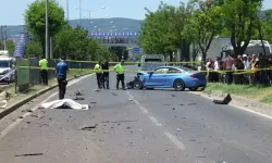 Kavşakta 4 Otomobilin Karıştığı Kaza: 2 Ölü, 3 Yaralı