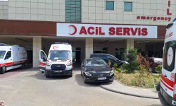 Denizde Hareketsiz Bulundu, Hastanede Tedaviye Alındı