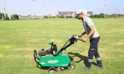 Antalya'nın Yeşil Alanlarına Rulo Çim Desteği