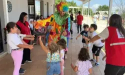 Kızılay, Hatay’da Yetim Çocukları Sevindirdi