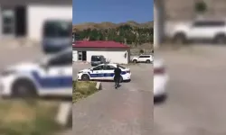 Kimliğini Unutan Aday, Polisin Yardımı İle Kpss'ye Yetişti