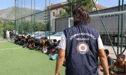 Amasya’da TIR’ın Dorsesinden 23 Kaçak Göçmen Çıktı