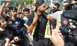 Fenerbahçe'de Youssef En-Nesyri 5 Yıllık Sözleşmeyi İmzaladı