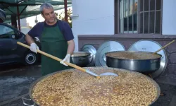 Mardin’de Aşure Kazanları Kaynamaya Başladı