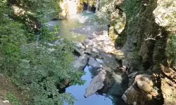 Serinlemek İçin Şelalede Suya Giren Ahmet, Boğuldu