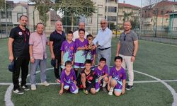 Yaz Kur'an Kursları Arası Halı Saha Futbol Turnuvası Düzenlendi