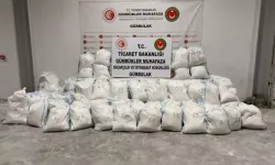 Gürbulak Gümrük Kapısı'nda 2,2 Ton Pudraya Emdirilmiş Metamfetamin Ele Geçirildi