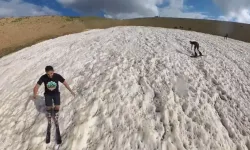 Ağustosta Kayak Ve Snowboard