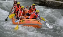 Rize’de ‘Ülkelerarası Rafting Yarışması’nı OSTİM Teknik Üniversitesi Kazandı