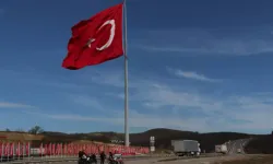 Türkiye'nin En Büyük Bayrağı’nın Bulunduğu Arazi Mahkemelik Oldu