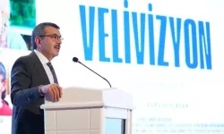 Bakan Tekin: "Okul, Öğretmen, Ebeveyn ve Çocuklar; Hepimiz Bir Aileyiz"