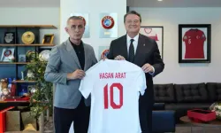 Beşiktaş Başkanı Hasan Arat, TFF Başkanı İbrahim Ethem Hacıosmanoğlu'nu Ziyaret Etti