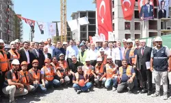 Bakan Kurum: Ebrar Sitesi’ni Yıl Sonuna Kadar Tamamlayacağız