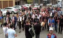 Trabzon’da Kemençeli Kortej