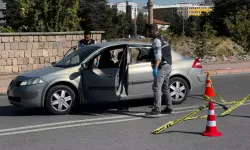 Eski Eşini, 8 Yaşındaki Kızının Gözü Önünde Tabancayla Yaraladı