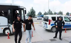 İnternette Otomobil İlanıyla Dolandırıcılığa 9 Gözaltı