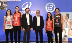 Eczacıbaşı Kadın Voleybol Takımı'na Teknik Ve Forma Sponsor Desteği