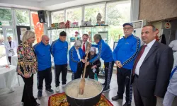 Bursa Büyükşehir Belediyesi Huzurevi Sakinleri, Dünya Yaşlılar Günü’nü Kutladı