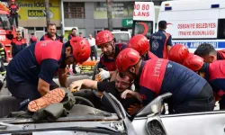 Osmaniye İtfaiyesinden, Trafik Kazası Yaralı Kurtarma Ve Yangın Tatbikatı