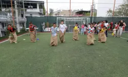 Bayraklılı Çocuklar Mahalle Şenliğinde Coşkuyla Eğlendi