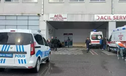 Malatya'da midibüs ile otomobil çarpıştı; 1 ölü, 1 yaralı