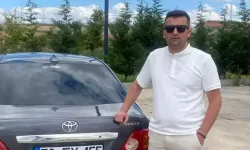 Tomruklar Otomobilin Üzerine Düştü: 1 Ölü