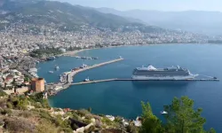 Alanya'ya 1209 Turist Kruvaziyer ile Geldi