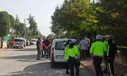 İhbara giden polis bıçaklandı, saldırgan vurularak yakalandı