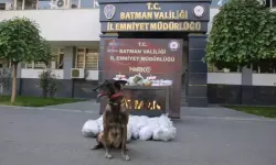 Polisin 'Dur' İhtarına Uymayarak Kaçan Otomobilden 57 Kilo 752 Gram Uyuşturucu Çıktı