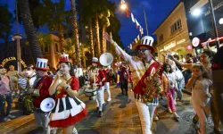 Kaleiçi Old Town Festivali'nin Geleneksel Korteji