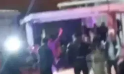 Gaziosmanpaşa'da Hastane Bahçesinde Hareketli Anlar; Silahla Ateş Açıldı