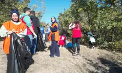 Edirne'de 'Ormanlar İçin El Ele' etkinliğinde 350 genç çevre temizliği yaptı