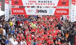 Uluslararası Manisa Yarı Maratonu Başladı