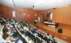 ERÜ'de 'Rektör-Öğrenci Buluşması' Devam Ediyor