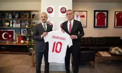 Ulaştırma ve Altyapı Bakanı Uraloğlu, TFF Başkanı Hacıosmanoğlu'nu Ziyaret Etti