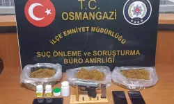 Uyuşturucu Ticareti Yapan Şüpheli, Evinde Yakalandı