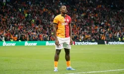 Galatasaraylı Futbolcu Batshuayi Dolandırıldığını Söylerek Şikayetçi Oldu