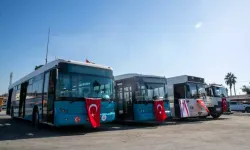 Mersin Büyükşehir Belediyesi, Gazimağusa'ya 3 Otobüs ve Yol Süpürme Aracı Hibe Etti