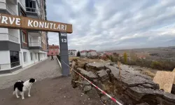 Ankara'da Toprak Kayması Nedeniyle 10 Katlı Bina Tahliye Edildi